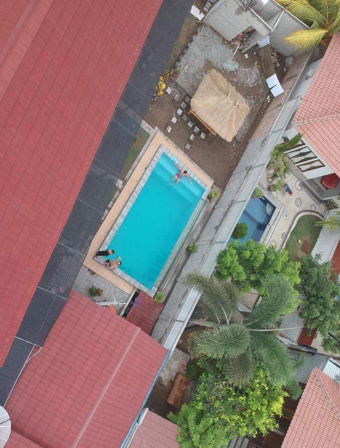 Jeri Home Stay Kuta  Экстерьер фото